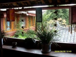 Overseas Inn Lijiang (Yunnan) Exterior foto